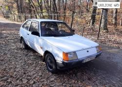 Хэтчбек 3 двери ЗАЗ 1102 «Таврия» I 2004 в Ужгороде