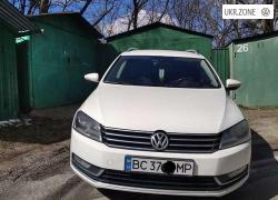 Універсал 5 дверей Volkswagen Passat VII (B7) 2013 у Львові