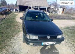 Универсал 5 дверей Volkswagen Passat III (B3) 1989 в Вышгороде