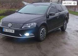 Универсал 5 дверей Volkswagen Passat VII (B7) 2011 в Сарнах