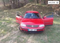 Седан Volkswagen Passat 1997 в Львове