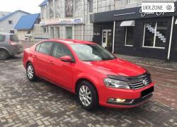 Седан Volkswagen Passat VII (B7) 2013 в Ровно