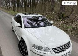 Седан Volkswagen Phaeton I 2009 в Луцке