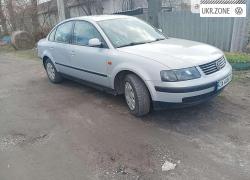 Седан Volkswagen Passat V (B5) 1999 в Курахово