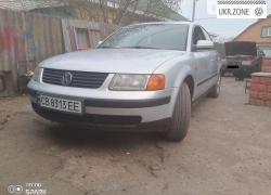 Седан Volkswagen Passat 1997 в Чернигове