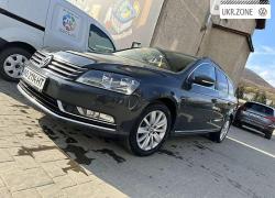 Универсал 5 дверей Volkswagen Passat VII (B7) 2013 в Перечине