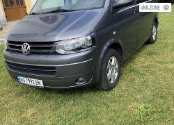 Мінівен Volkswagen Multivan III (T5) Рестайлінг 2012 у Тячеві