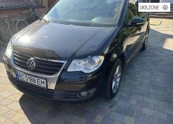 Компактвэн Volkswagen Touran I Рестайлинг 2009 в Ковелье