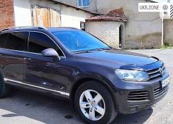Внедорожник 5 дверей Volkswagen Touareg 2010 в Теплике