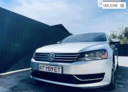 Седан Volkswagen Passat VII (B7) 2013 у Івано-Франківську
