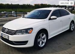 Седан Volkswagen Passat VII (B7) 2013 в Ровно