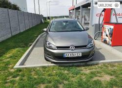 Універсал 5 дверей Volkswagen Golf VII 2016 у Чугуєві