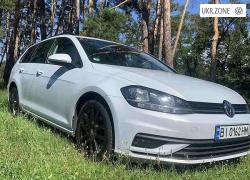 Универсал 5 дверей Volkswagen Golf 2017 в Полтаве