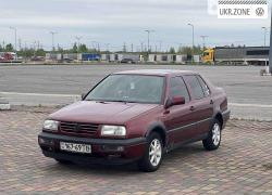 Седан Volkswagen Vento I 1993 в Львове