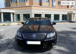 Седан Volkswagen Phaeton I 2004 в Киеве