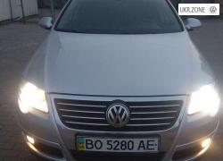 Седан Volkswagen Passat 2005 в Кременце