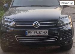 Внедорожник 5 дверей Volkswagen Touareg 2014 в Ровно