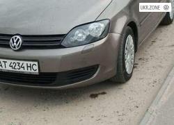 Хетчбек 5 дверей Volkswagen Golf Plus 2009 у Івано-Франківську