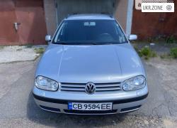 Универсал 5 дверей Volkswagen Golf 2003 в Чернигове