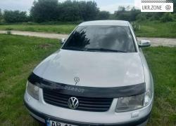 Седан Volkswagen Passat 1997 в Ладыжине