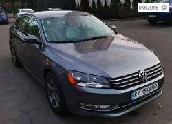 Седан Volkswagen Passat 2015 в Киеве