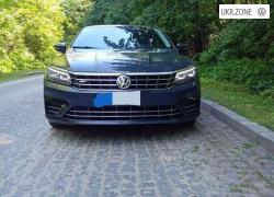 Седан Volkswagen Passat VIII (B8) 2016 в Киеве