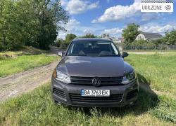 Внедорожник 5 дверей Volkswagen Touareg II 2012 в Кропивни́цком