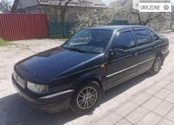 Volkswagen Passat 1993 у Запоріжжі