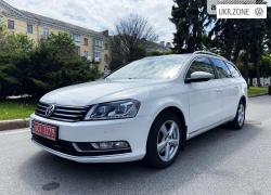 Универсал 5 дверей Volkswagen Passat VII (B7) 2012 в Чернигове