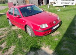 Седан Volkswagen Bora I 2001 в Рава-Русской