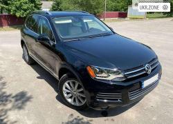 Внедорожник 5 дверей Volkswagen Touareg II 2012 в Виньковцах
