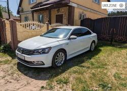 Седан Volkswagen Passat VIII (B8) 2016 в Чернигове