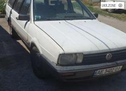 Універсал 5 дверей Volkswagen Passat II (B2) 1986 у Кам