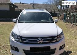 Позашляховик 5 дверей Volkswagen Tiguan 2016 у Івано-Франківську