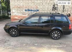 Универсал 5 дверей Volkswagen Golf 2004 в Харькове