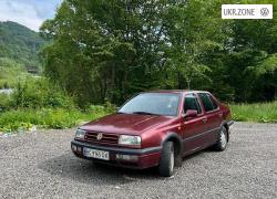 Седан Volkswagen Vento I 1994 в Стрые