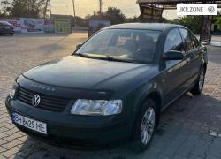 Седан Volkswagen Passat 1997 в Арцизе