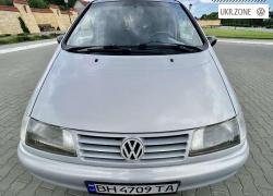 Минивэн Volkswagen Sharan I 1996 в Измаиле