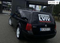 Универсал 5 дверей Volkswagen Golf IV 2001 в Новояворовске