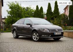 Седан Volkswagen Passat VII (B7) 2013 в Львове