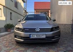 Седан Volkswagen Passat 2015 в Мукачево
