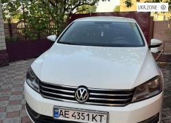 Седан Volkswagen Passat VII (B7) 2013 в Кривом Роге