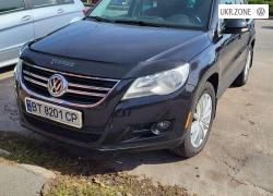 Внедорожник 5 дверей Volkswagen Tiguan I 2009 в Умане