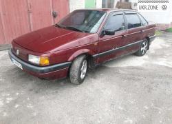 Седан Volkswagen Passat III (B3) 1992 у Тернополі