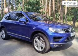Внедорожник 5 дверей Volkswagen Touareg II Рестайлинг 2016 в Ирпени