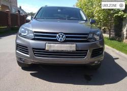 Внедорожник 5 дверей Volkswagen Touareg II 2013 в Киеве