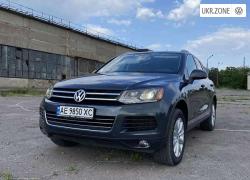 Внедорожник 5 дверей Volkswagen Touareg II 2013 в Кривом Роге