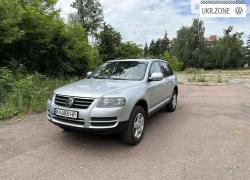 Внедорожник 5 дверей Volkswagen Touareg I 2006 в Чернигове