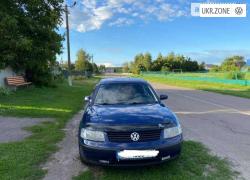 Седан Volkswagen Passat V (B5) 1998 в Киеве