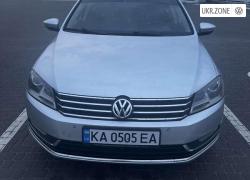 Седан Volkswagen Passat VII (B7) 2011 в Киеве